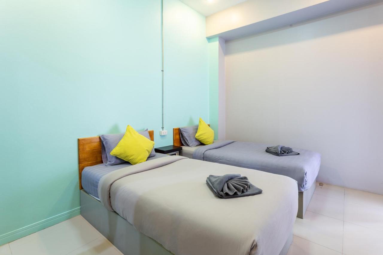 Samed Big Whale Hostel Rayong Bagian luar foto