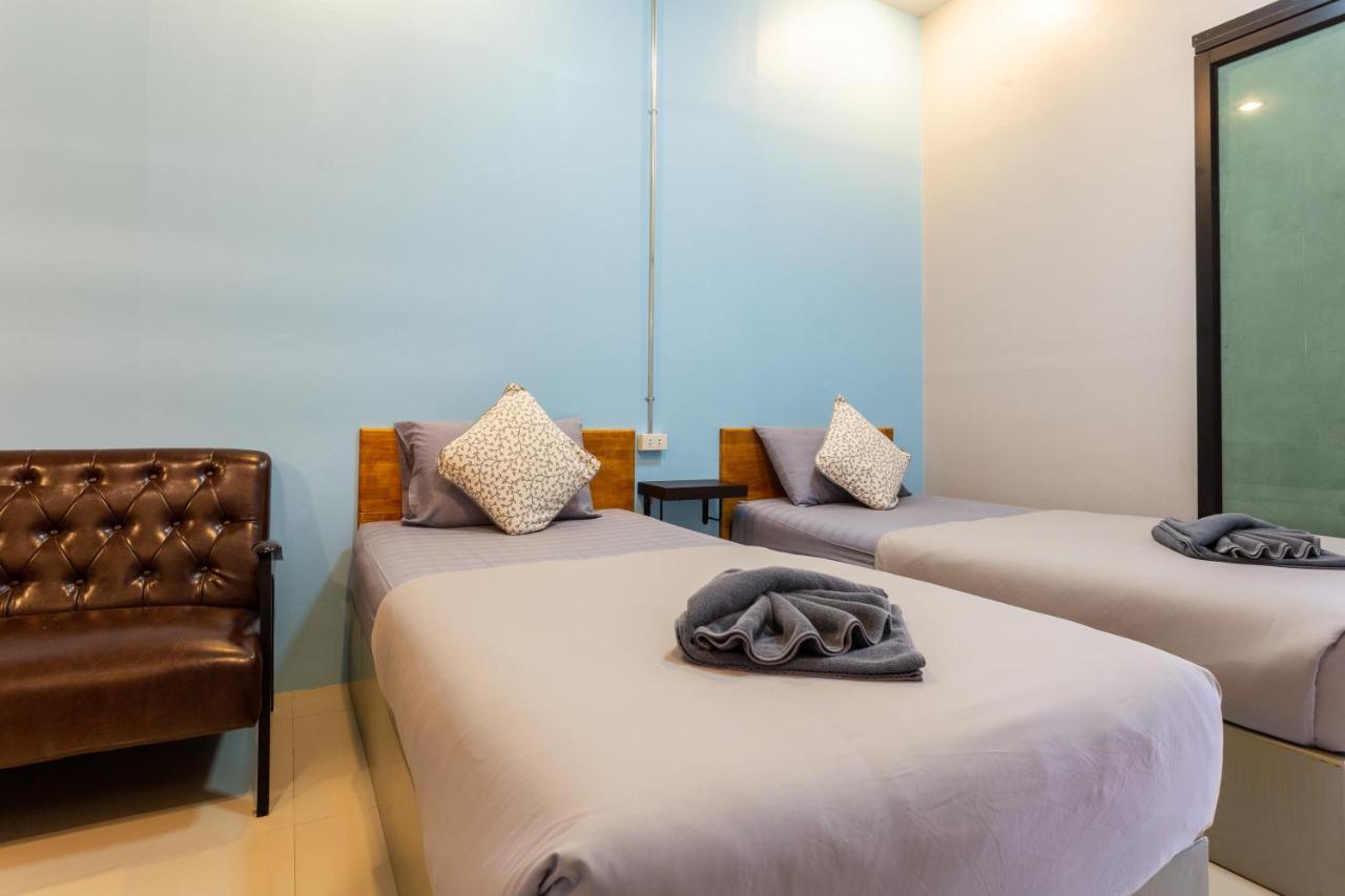 Samed Big Whale Hostel Rayong Bagian luar foto